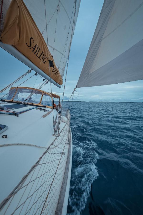Private Sailingyacht "Guji" With Crew All Inclusive Isla Wichitupo Grande Exterior photo